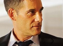 Colony: 1x04 Blinds Spot - zdjęcia promocyjne