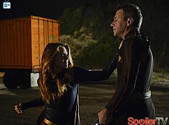 Supergirl: 1x13 For The Girl Who Has Everything - zdjęcia promocyjne