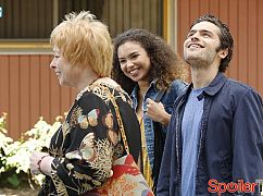 Recovery Road: 1x05 My Loose Thread - zdjęcia promocyjne