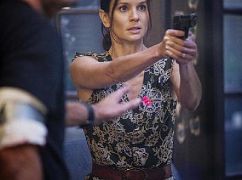 Colony: 1x06 Yoknapatawpha - zdjęcia promocyjne