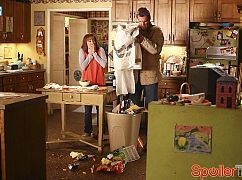 Pępek świata: 7x16 The Man Hunt - zdjęcia promocyjne