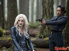The Flash: 2x14 Escape from Earth-2 - zdjęcia promocyjne