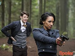 The Flash: 2x14 Escape from Earth-2 - zdjęcia promocyjne