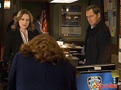 The Mysteries of Laura: 2x14 The Mystery of the Political Operation - zdjęcia promocyjne