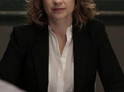The Mysteries of Laura: 2x14 The Mystery of the Political Operation - zdjęcia promocyjne