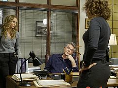 Uwikłana: 1x08 Good Cop, Bad Cop - zdjęcia promocyjne