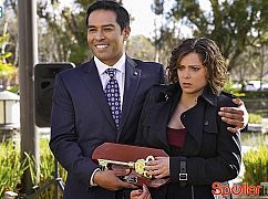 Crazy Ex-Girlfriend: 1x14 Josh is Going to Hawaii! - zdjęcia promocyjne