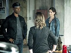 Colony: 1x09 Zero Day - zdjęcia promocyjne