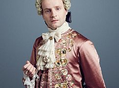 Zdjęcia promocyjne obsady 2 sezonu serialu Outlander
