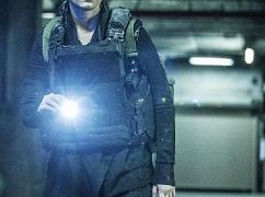 Colony: 1x10 Getaway - zdjęcia promocyjne