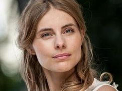 Zdjęcia promocyjne obsady 1 sezonu serialu Powiedz tak!