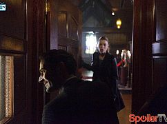 Lucifer: 1x09 A Priest Walks into a Bar - zdjęcia promocyjne