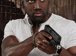 Zdjęcia promocyjne obsady 1 sezonu serialu Wynonna Earp