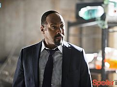 The Flash: 2x17 Flash Back - zdjęcia promocyjne