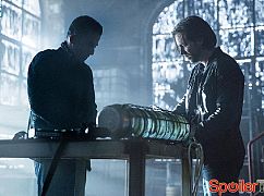 12 małp: 2x01 Year of the Monkey - zdjęcia promocyjne
