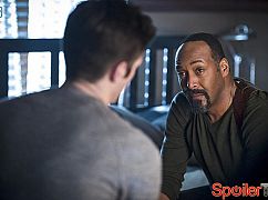 The Flash: 2x18 Versus Zoom - zdjęcia promocyjne
