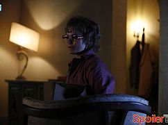 Zawód: Amerykanin: 4x06 The Rat - zdjęcia promocyjne