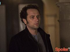 Zawód: Amerykanin: 4x07 Travel Agents - zdjęcia promocyjne