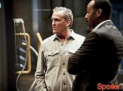 The Flash: 2x20 Rupture - zdjęcia promocyjne