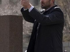 Blindspot: 1x22 If Love A Rebel, Death Will Render - zdjęcia promocyjne