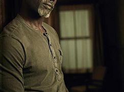 Zdjęcia promocyjne obsady 2 sezonu serialu Wayward Pines