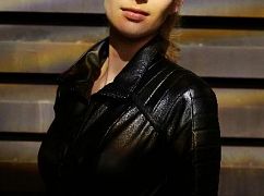 Stitchers: 2x08 Red Eye - zdjęcia promocyjne
