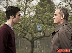 The Flash: 2x21 Red Eye - zdjęcia promocyjne