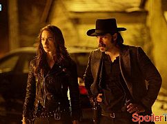 Wynonna Earp: 1x07 Walk After Midnight - zdjęcia promocyjne