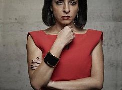 Zdjęcia promocyjne obsady 1 sezonu serialu Queens of South