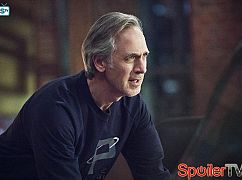 Arrow: 4x22 Lost in the Flood - zdjęcia promocyjne