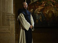 Zdjęcia promocyjne obsady 1 sezonu serialu Still Star-Crossed