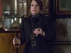 Dom grozy: 3x04 A Blade of Grass - zdjęcia promocyjne