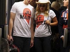 Young and Hungry: 4x01 Young & Hawaii - zdjęcia promocyjne