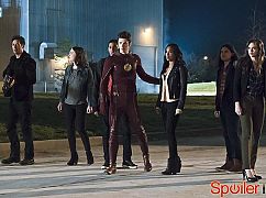 The Flash: 2x23 The Race of His Life - zdjęcia promocyjne