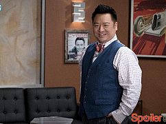 Zdjęcia promocyjne obsady 4 sezonu serialu Young and Hungry