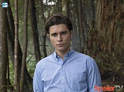 Zdjęcia promocyjne obsady 1 sezonu serialu Dead of Summer