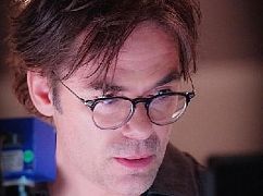 Zoo: 2x03 Collision Point  - zdjęcia promocyjne
