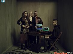 Plakaty promocyjne 2 sezonu serialu Mr. Robot