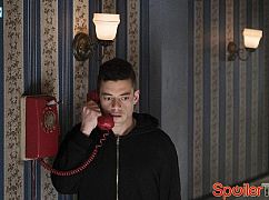 Mr. Robot: 2x03 eps2.1_k3rnel-pan1c.ksd - zdjęcia promocyjne