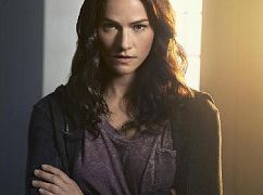 Zdjęcia promocyjne obsady 1 sezonu serialu Van Helsing