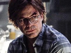 Zoo: 2x08 Zero Sum - zdjęcia promocyjne