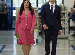 Superstore: 2x01 Strike - zdjęcia promocyjne