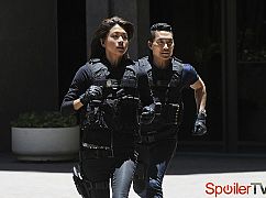 Hawaii 5.0: 7x01 Makaukau 'ce e Pa'ani? - zdjęcia promocyjne