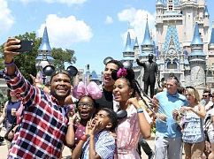 Black-ish: 3x01 VIP - zdjęcia promocyjne