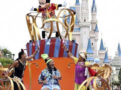 Black-ish: 3x01 VIP - zdjęcia promocyjne