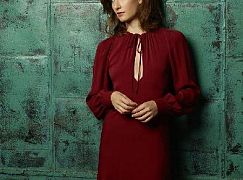 Zdjęcia promocyjne obsady 1 sezonu serialu Falling Water