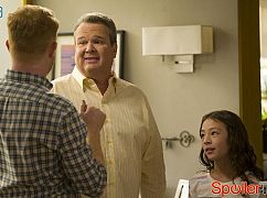 Współczesna rodzina: 8x01 A Tale of Three Cities - zdjęcia promocyjne