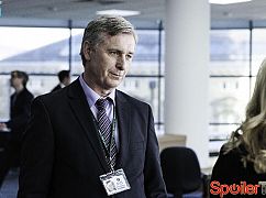 Zdjęcia promocyjne obsady 3 sezonu serialu The Fall