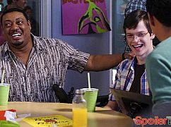Speechless: 1x03 B-O-N--BONFIRE - zdjęcia promocyjne