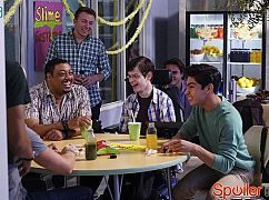 Speechless: 1x03 B-O-N--BONFIRE - zdjęcia promocyjne